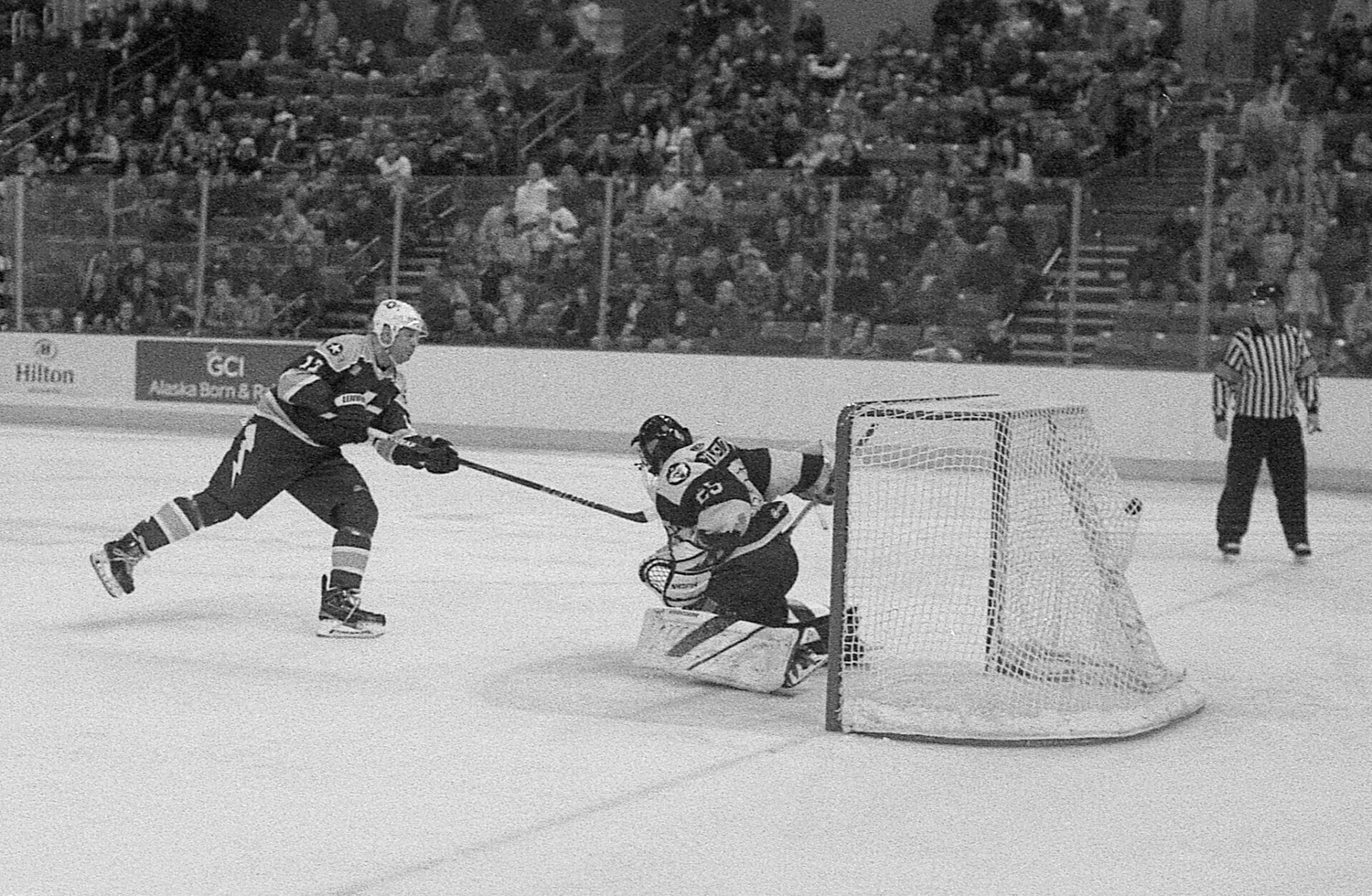 Jim Craig Miracle On Ice Highlights (All Saves) 